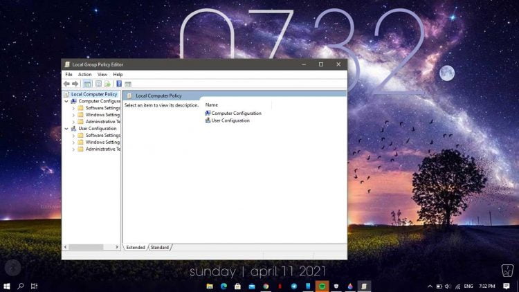 membuka Local Group Policy Editor
